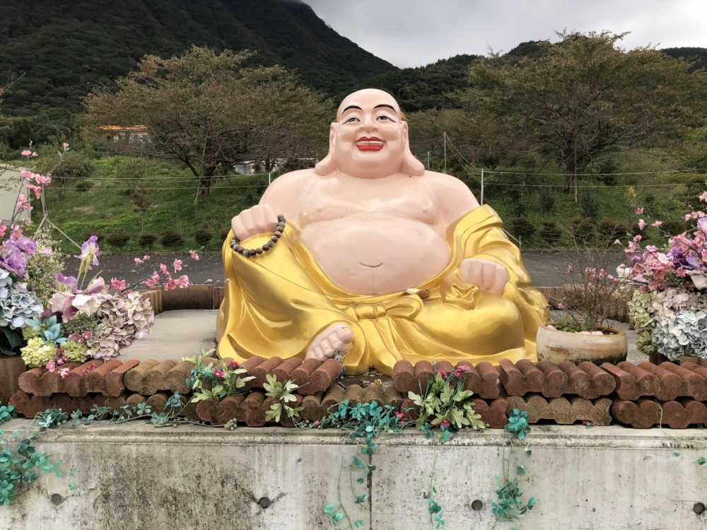 【群馬伊香保に突如できた謎の巨大宗教施設】佛光山 法水寺とは一体何なのか？