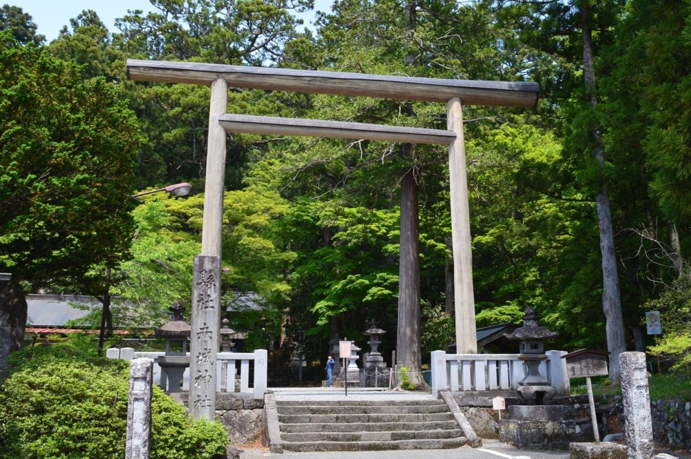 【GW中に神隠し？】赤城神社主婦失踪事件とは