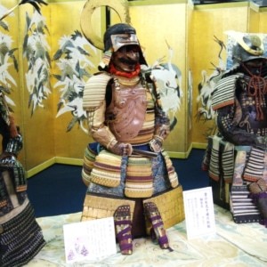 祇園祭宵山での屏風祭りに飾られる町衆伝来の甲冑（撮影：高野晃彰）