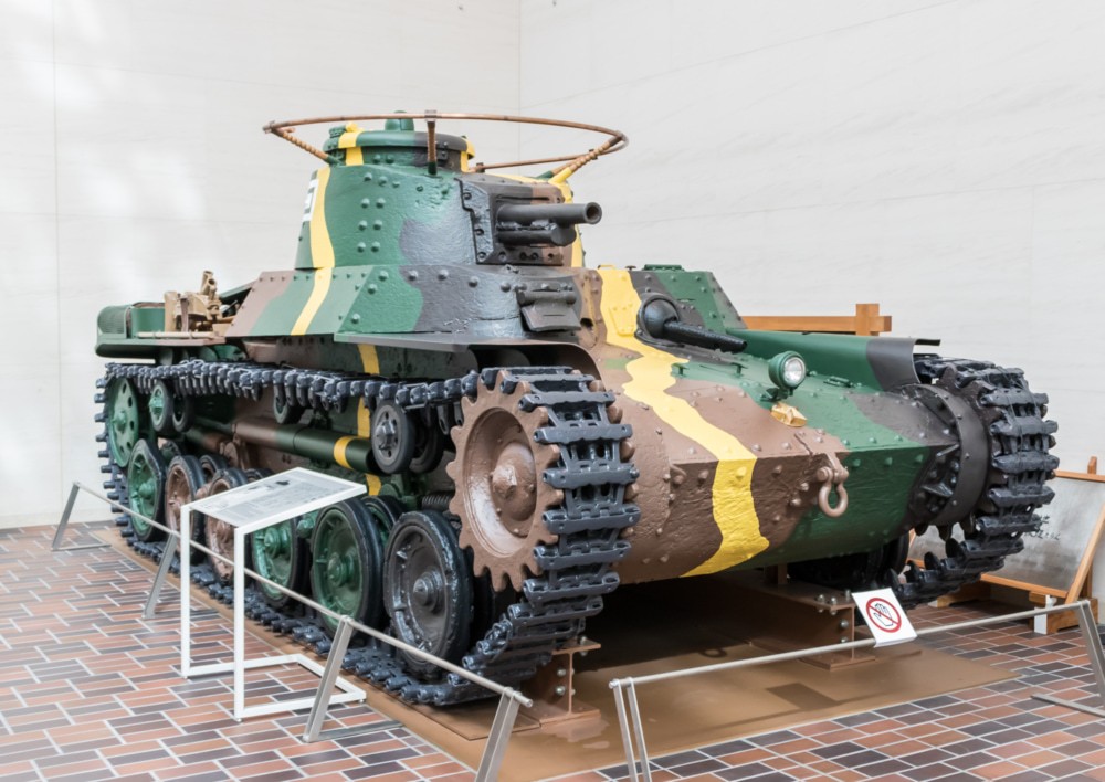 貴重　九七式中戦車・九五式軽戦車他写真集　書籍３冊　中古本 貴重 九七式中戦車・九五式軽戦車他写真集 書籍3冊 中古本 趣味
