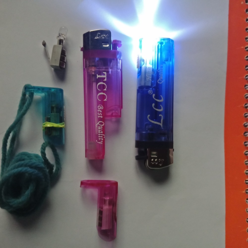 フィリピンの激安LEDライト付き使い捨てライターの魅力