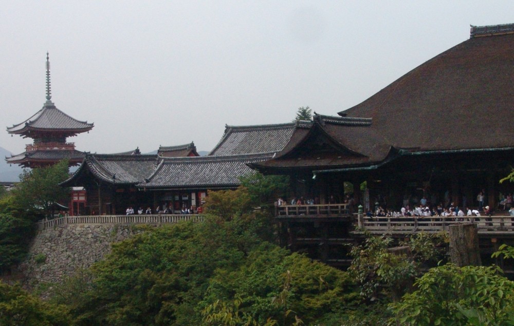 京都No1の人気観光地「清水寺」は平安京の守護神・坂上田村麻呂が創建した蝦夷鎮魂の寺院だった