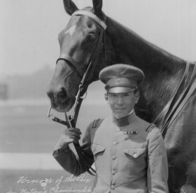 バロン西と愛馬ウラヌスの偉業