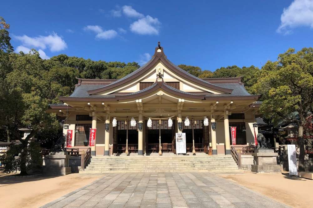 なぜ明治時代に「人物を祀る神社」が急増したのか？政府の狙いと選ばれた偉人たち